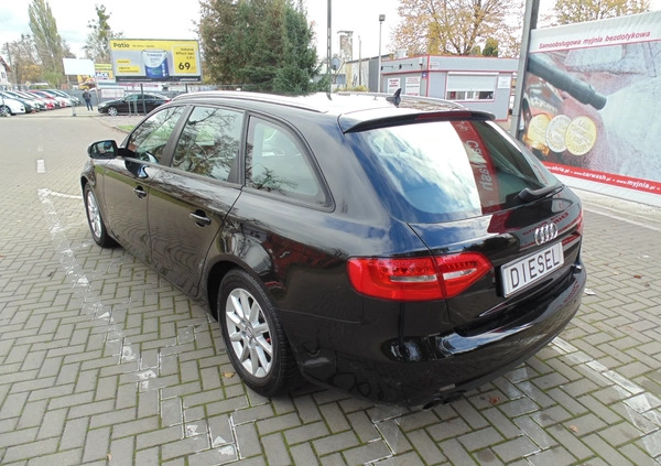 Audi A4 cena 44900 przebieg: 228000, rok produkcji 2013 z Żyrardów małe 172